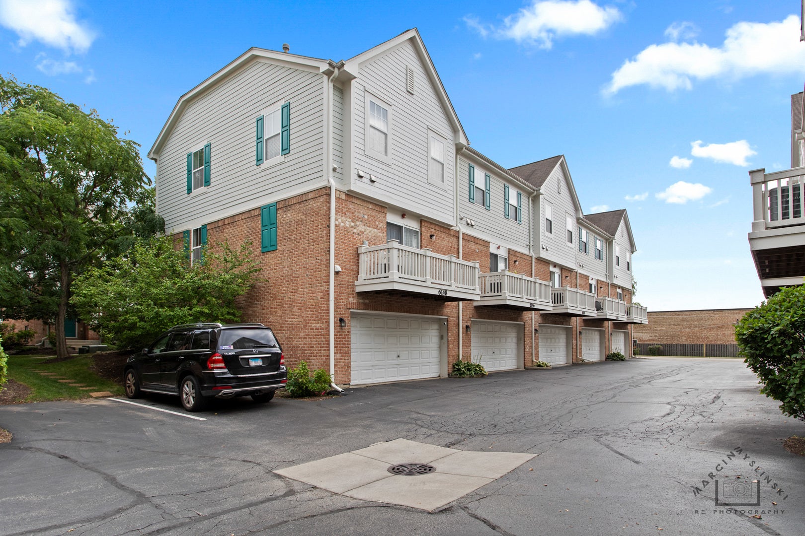 6148 Washington Court