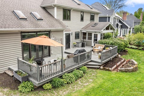 Tiny photo for 1309 Hawkins Court, St. Charles, IL 60174 (MLS # 12663317)