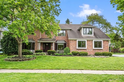 Photo of 1309 Hawkins Court, St. Charles, IL 60174 (MLS # 12663317)