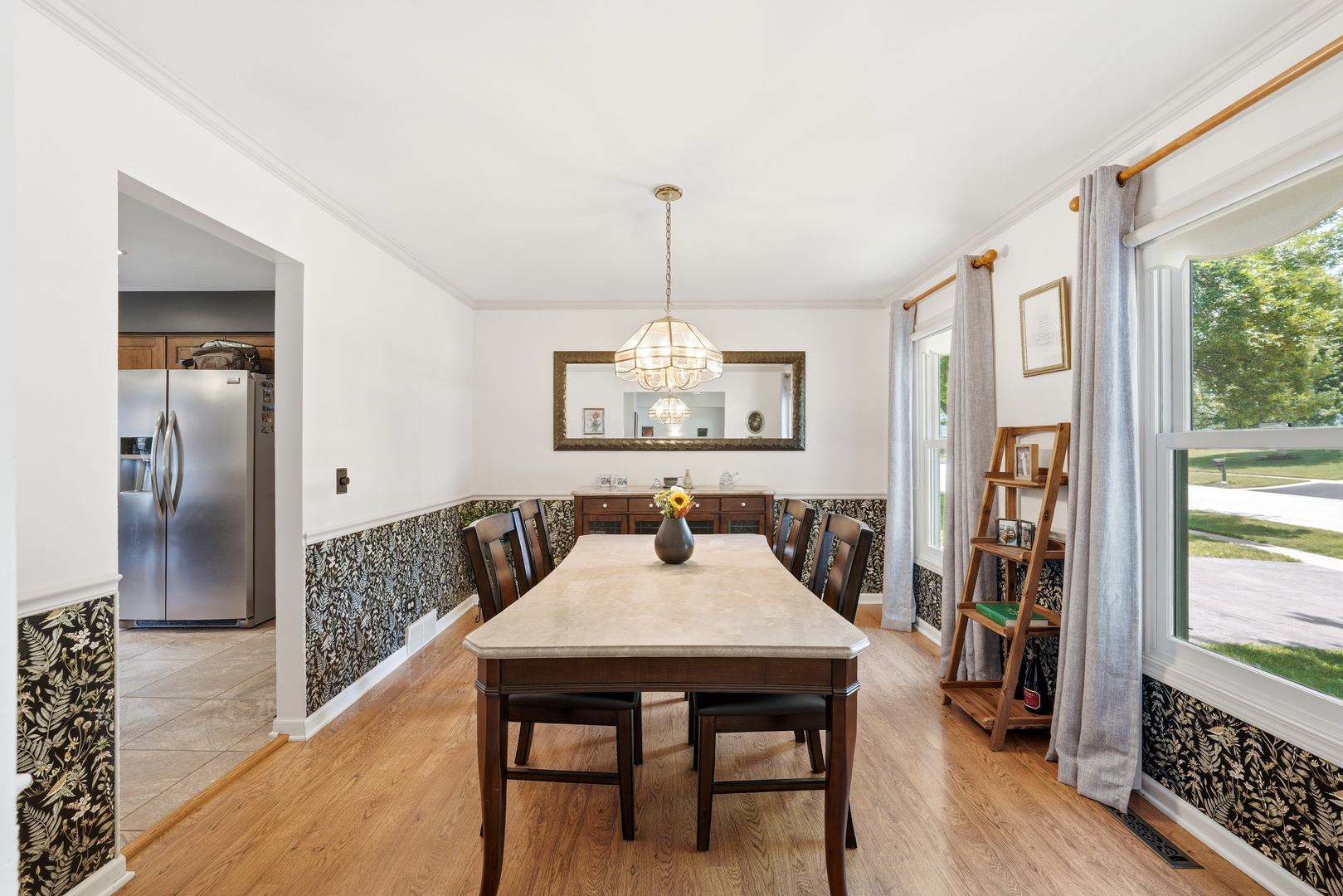 260 Hillhurst Drive