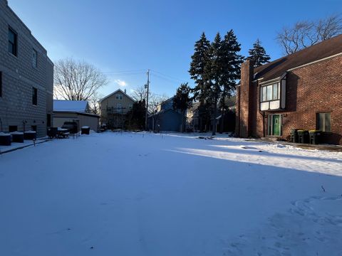 Tiny photo for 36 N Waiola Avenue, La Grange, IL 60525 (MLS # 12555727)