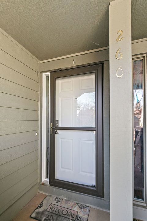 Tiny photo for 260 Timber Ridge Lane #A, Lake Barrington, IL 60010 (MLS # 12551409)