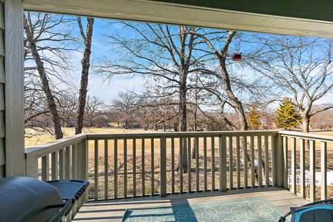 Tiny photo for 260 Timber Ridge Lane #A, Lake Barrington, IL 60010 (MLS # 12551409)