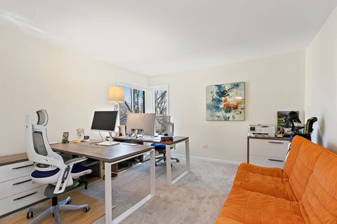 Tiny photo for 260 Timber Ridge Lane #A, Lake Barrington, IL 60010 (MLS # 12551409)