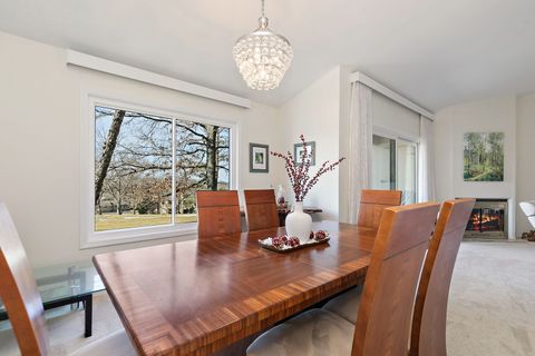 Tiny photo for 260 Timber Ridge Lane #A, Lake Barrington, IL 60010 (MLS # 12551409)