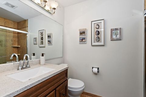 Tiny photo for 260 Timber Ridge Lane #A, Lake Barrington, IL 60010 (MLS # 12551409)