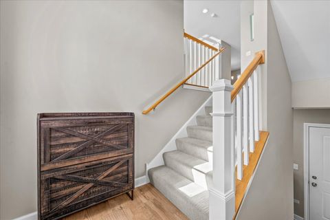 Tiny photo for 1941 Kingsley Circle, Northbrook, IL 60062 (MLS # 12550193)