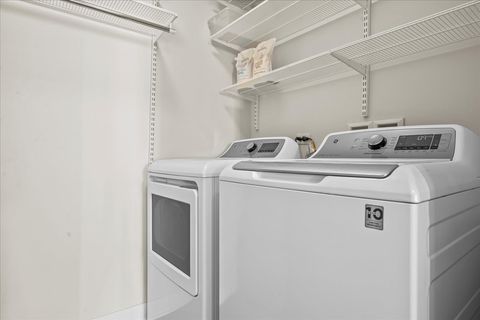 Tiny photo for 1941 Kingsley Circle, Northbrook, IL 60062 (MLS # 12550193)