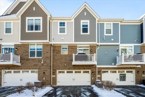 Tiny photo for 1941 Kingsley Circle, Northbrook, IL 60062 (MLS # 12550193)