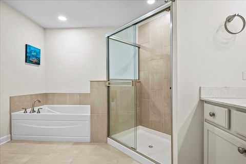 Tiny photo for 1941 Kingsley Circle, Northbrook, IL 60062 (MLS # 12550193)