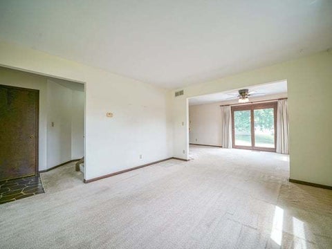 Tiny photo for 943 N Crest Court, Byron, IL 61010 (MLS # 12664055)