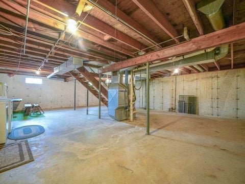 Tiny photo for 943 N Crest Court, Byron, IL 61010 (MLS # 12664055)