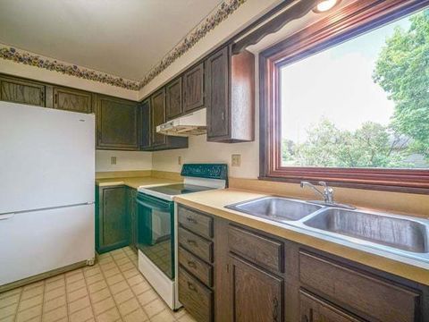 Tiny photo for 943 N Crest Court, Byron, IL 61010 (MLS # 12664055)