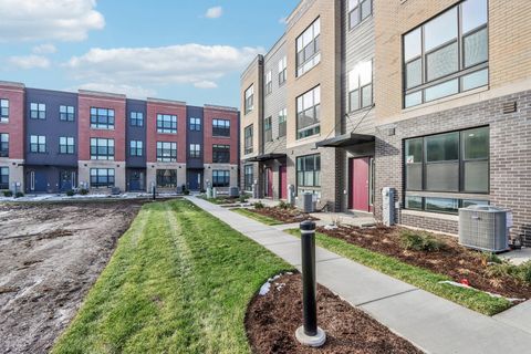 Tiny photo for 361 Summit Circle, Lombard, IL 60148 (MLS # 12541403)