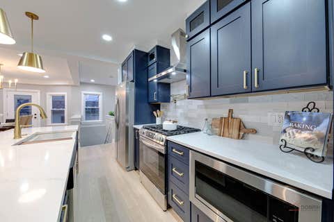 Tiny photo for 131 N Taylor Avenue, Oak Park, IL 60302 (MLS # 12662583)