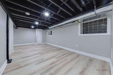 Tiny photo for 131 N Taylor Avenue, Oak Park, IL 60302 (MLS # 12662583)