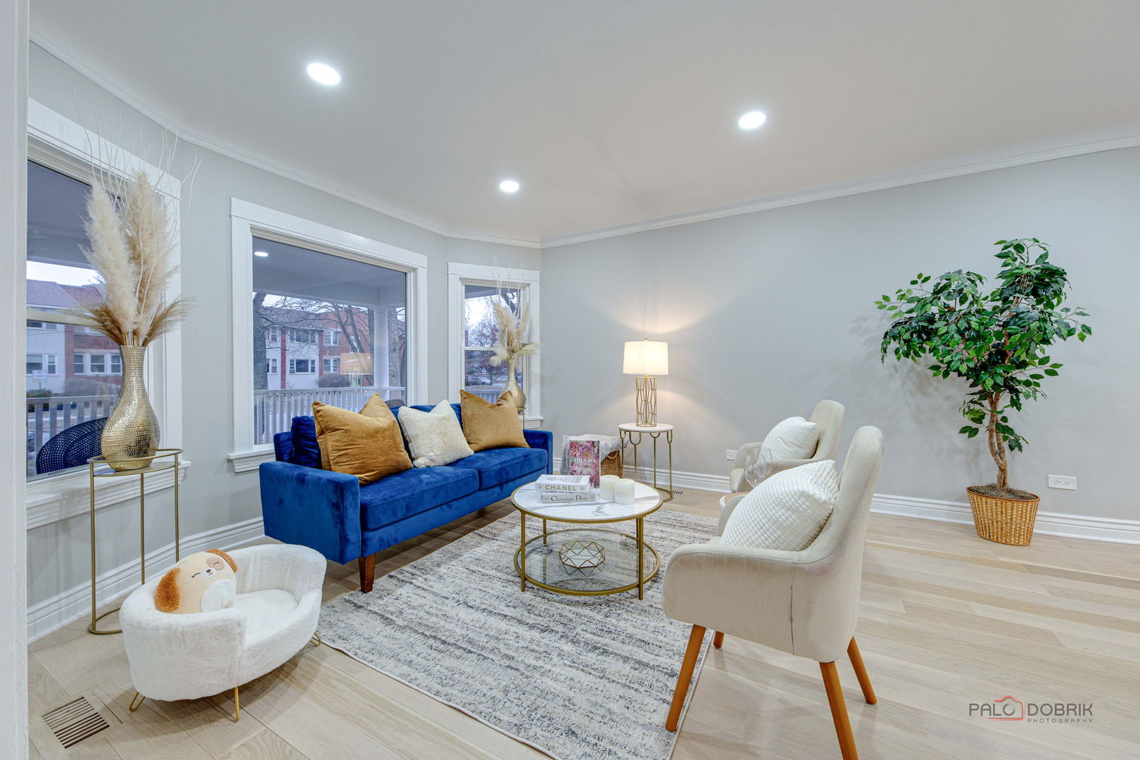 Properties 4 131 N Taylor Avenue