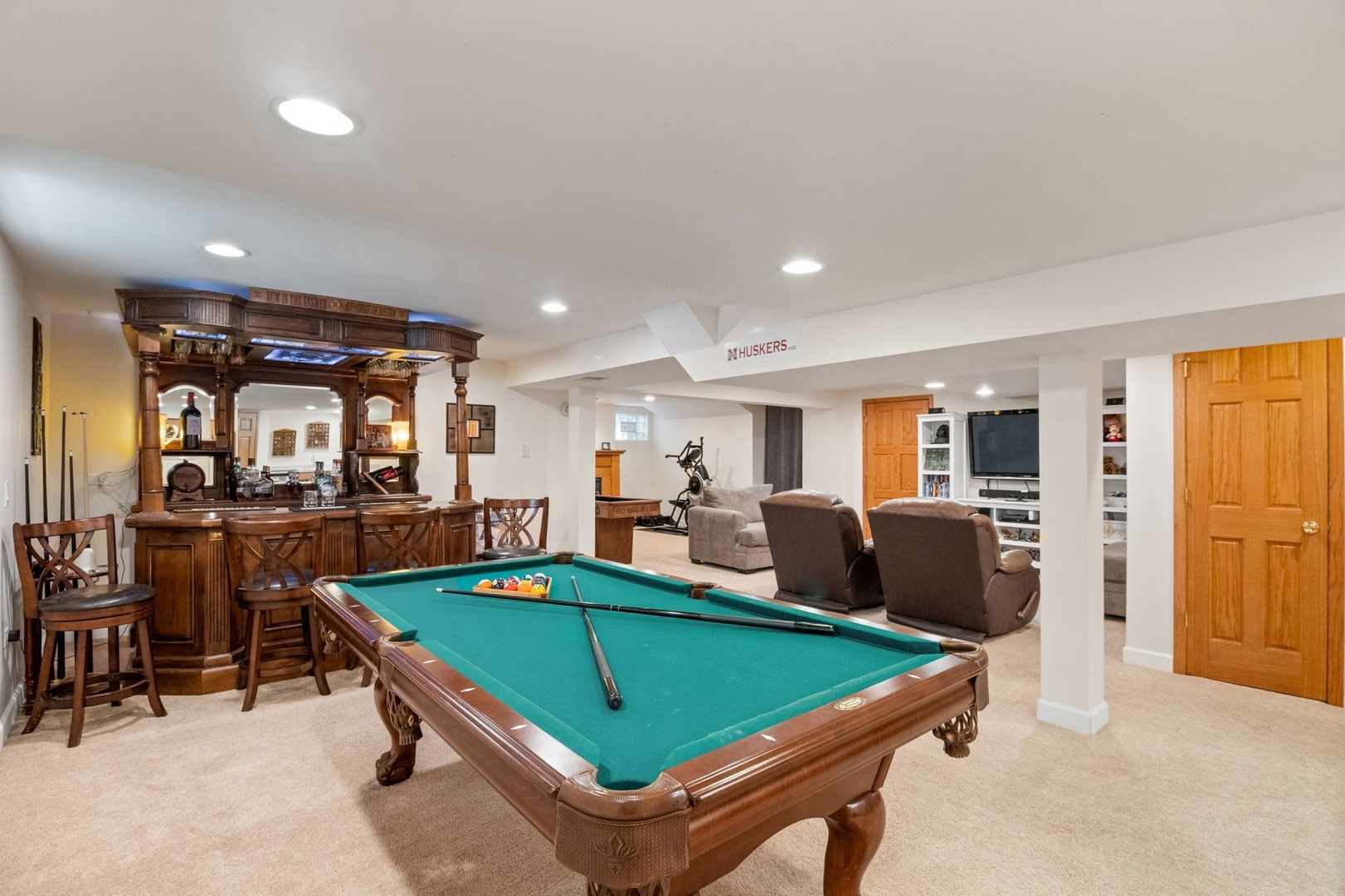 1527 Steeplechase Court