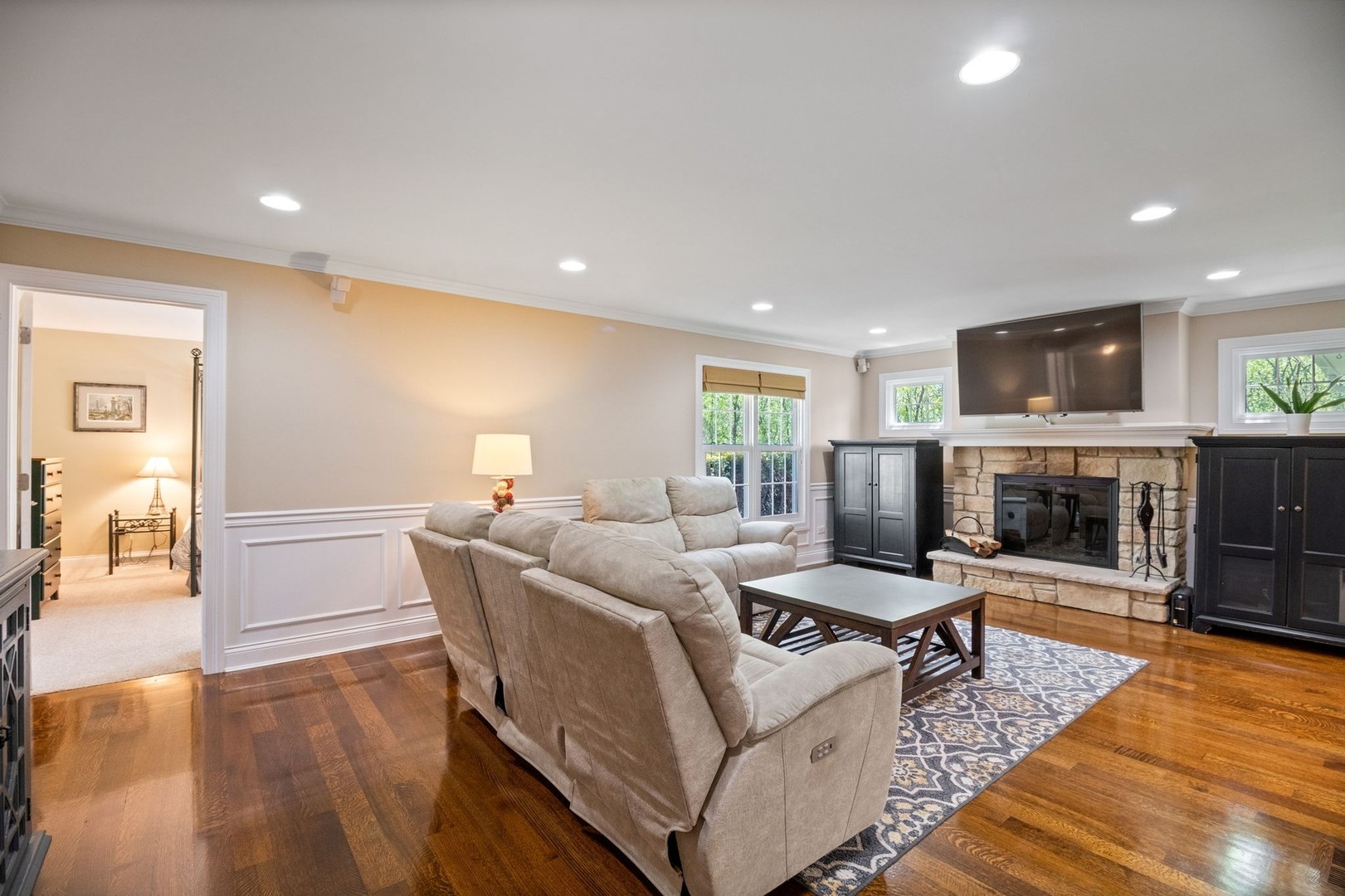 1527 Steeplechase Court