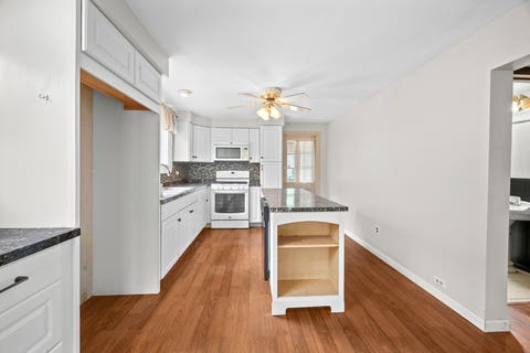 Tiny photo for 17 S Wabash Avenue, Glenwood, IL 60425 (MLS # 12711815)