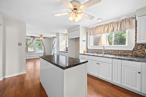 Tiny photo for 17 S Wabash Avenue, Glenwood, IL 60425 (MLS # 12711815)