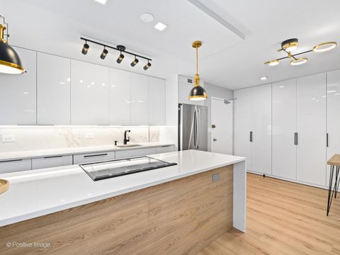 Tiny photo for 1455 N Sandburg Terrace #209B, Chicago, IL 60610 (MLS # 12538983)