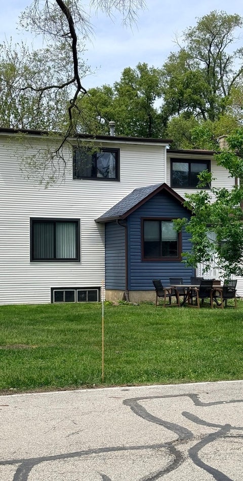 Tiny photo for 1596 Oxford Lane, Des Plaines, IL 60016 (MLS # 12627380)