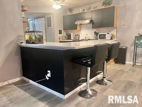 Tiny photo for 3828 CREEK HILL Drive #3, Bettendorf, IA 52722 (MLS # QC4267775)