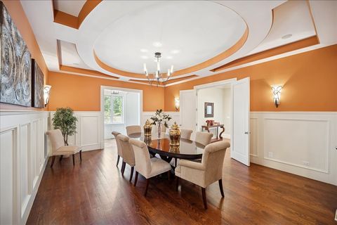 Tiny photo for 24 Bridlewood Road, Northbrook, IL 60062 (MLS # 12515725)