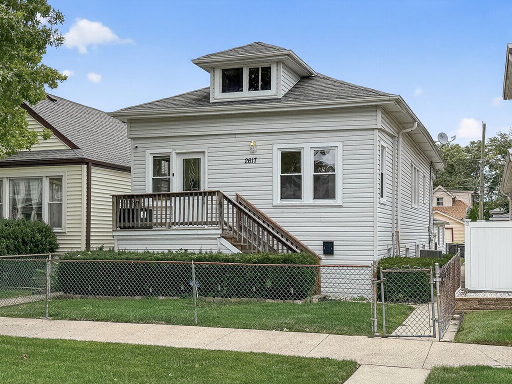 Photo for 2617 Budd Street, River Grove, IL 60171 (MLS # 12478644)