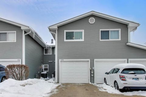 17298 W Maple Lane Gurnee IL 60031