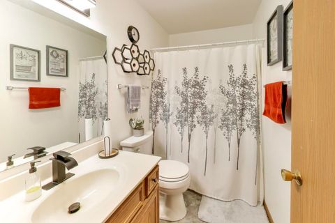 Tiny photo for 17298 W Maple Lane, Gurnee, IL 60031 (MLS # 12531573)