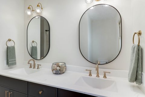 Tiny photo for 4 Carraway Court, Bloomington, IL 61704 (MLS # 12589880)