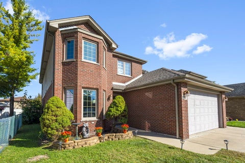 Tiny photo for 5828 W 90th Street, Oak Lawn, IL 60453 (MLS # 12780433)