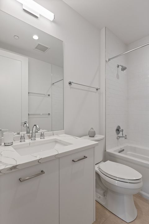 Tiny photo for 434 W Melrose Street #302, Chicago, IL 60657 (MLS # 12605346)