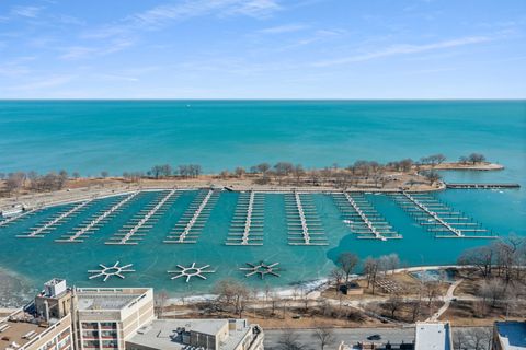 Tiny photo for 434 W Melrose Street #302, Chicago, IL 60657 (MLS # 12605346)
