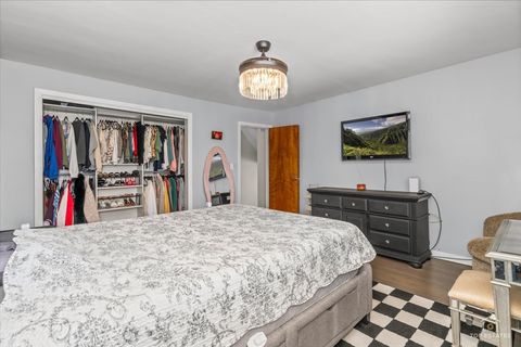 Tiny photo for 735 S Princeton Avenue, Villa Park, IL 60181 (MLS # 12605710)