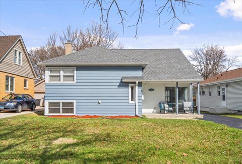 Tiny photo for 735 S Princeton Avenue, Villa Park, IL 60181 (MLS # 12605710)