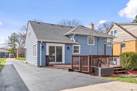 Tiny photo for 735 S Princeton Avenue, Villa Park, IL 60181 (MLS # 12605710)