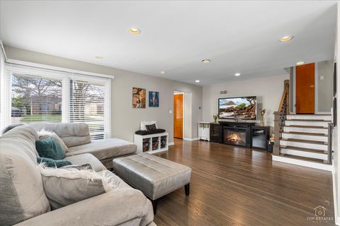 Tiny photo for 735 S Princeton Avenue, Villa Park, IL 60181 (MLS # 12605710)