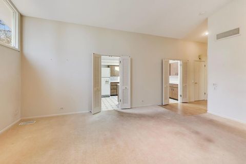 Tiny photo for 900 Stonegate Drive, Highland Park, IL 60035 (MLS # 12610735)