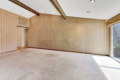 Tiny photo for 900 Stonegate Drive, Highland Park, IL 60035 (MLS # 12610735)