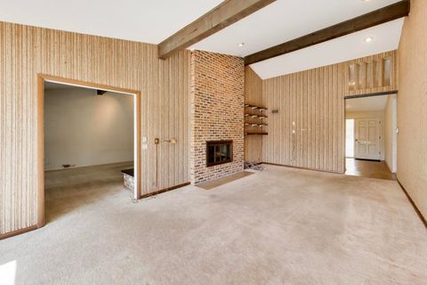 Tiny photo for 900 Stonegate Drive, Highland Park, IL 60035 (MLS # 12610735)