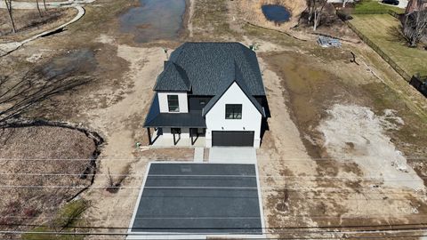 Tiny photo for 62 Miller Road, Lake Zurich, IL 60047 (MLS # 12624754)