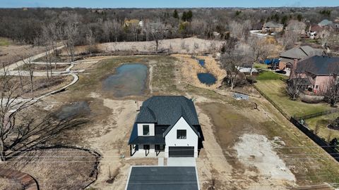 Tiny photo for 62 Miller Road, Lake Zurich, IL 60047 (MLS # 12624754)