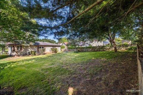 Tiny photo for 995 Blackhawk Drive, Elgin, IL 60120 (MLS # 12664313)