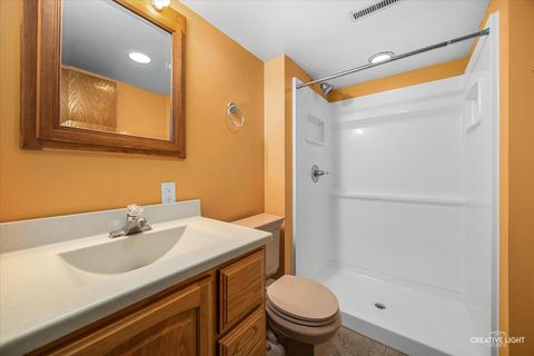 Tiny photo for 995 Blackhawk Drive, Elgin, IL 60120 (MLS # 12664313)