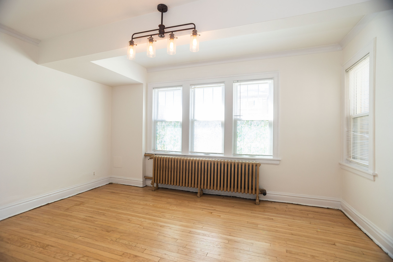 600 Elgin Avenue GB