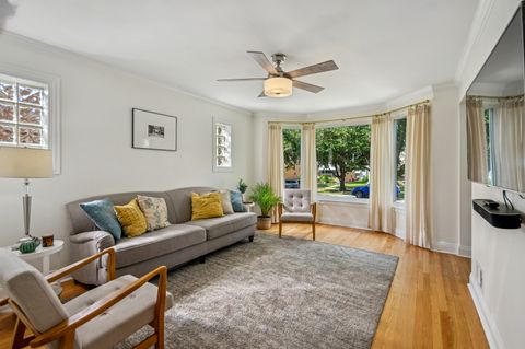 Tiny photo for 2237 Hainsworth Avenue, North Riverside, IL 60546 (MLS # 12486384)