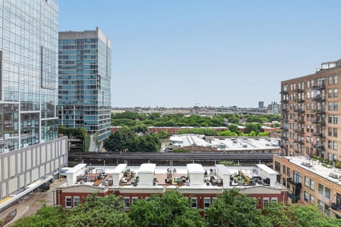 Tiny photo for 1345 S Wabash Avenue #902, Chicago, IL 60605 (MLS # 12757000)